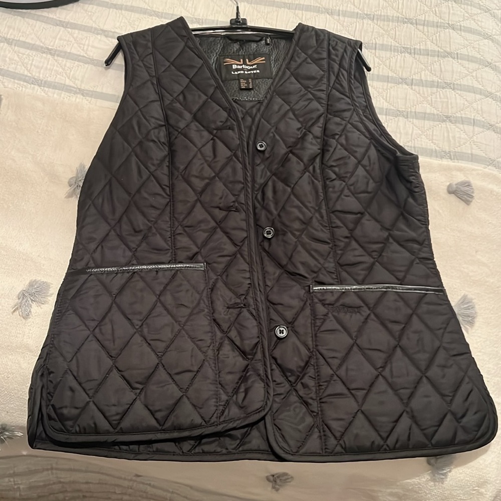 Barbour Black Quilted Vest - Picture 2 of 7